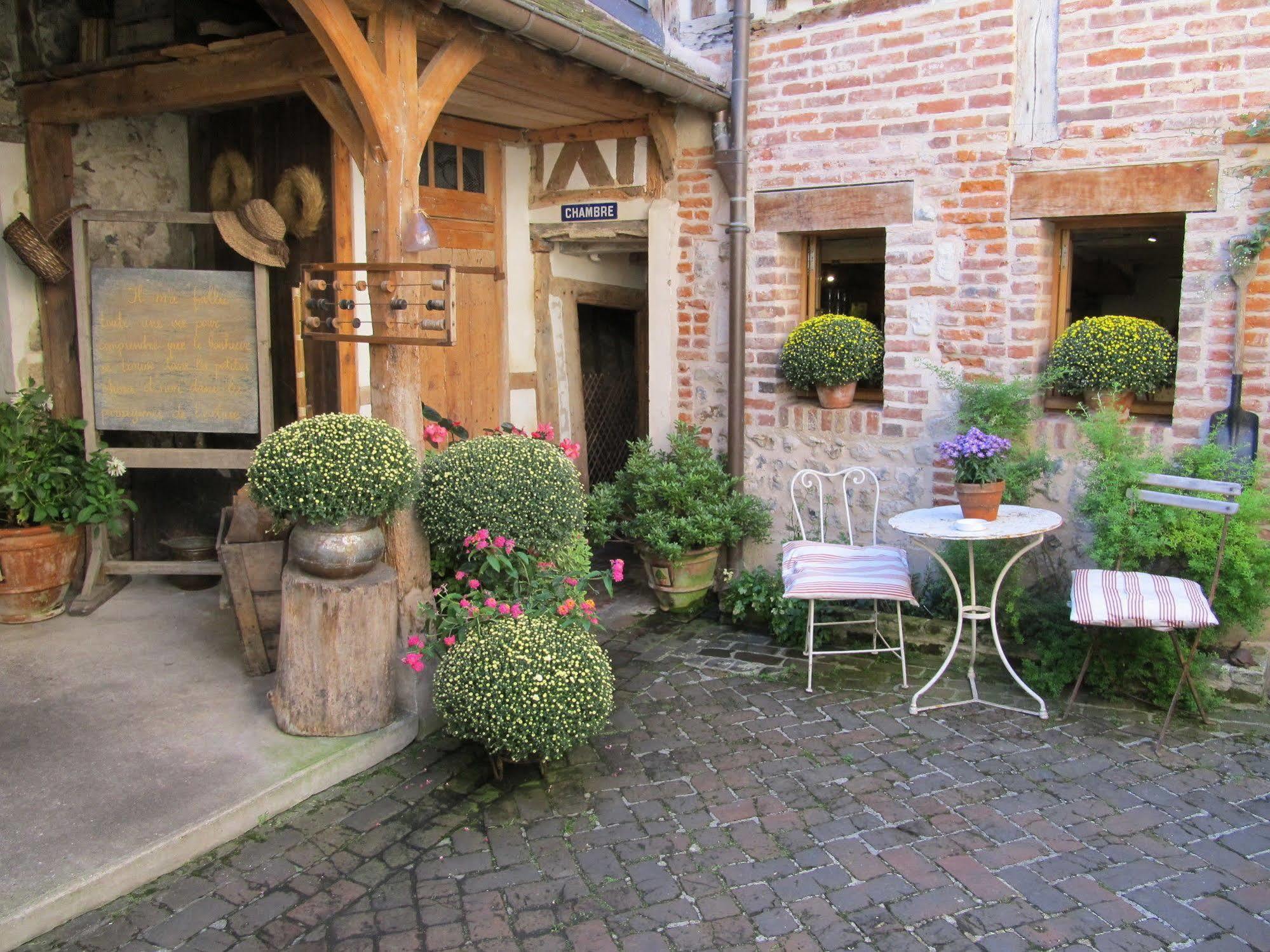 Chambres D'Hotes A L'Ecole Buissonniere Honfleur Exteriör bild